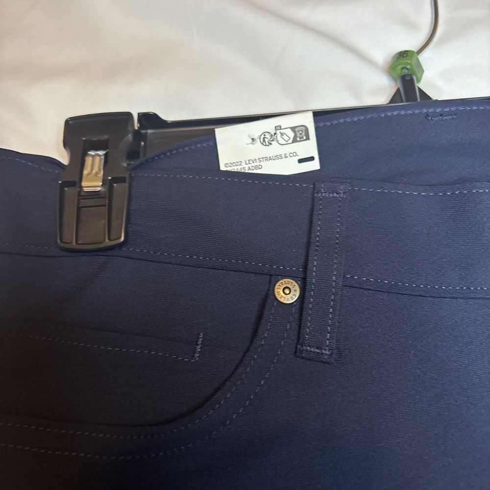 New Levi's Men's 511 Slim Tech‎ Five Pocket Pants - Picture 6 of 16
